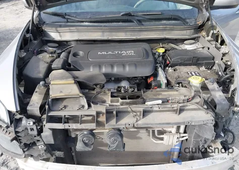 2018 Jeep Cherokee Latitude Fwd from USA, damaged, VIN 1C4PJLCB8JD553368